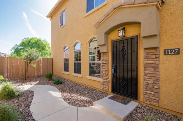 MLS: 6216196 Condo For Sale