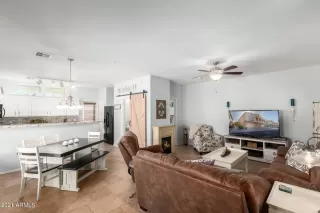 Photo #4: 6216196 Listing 