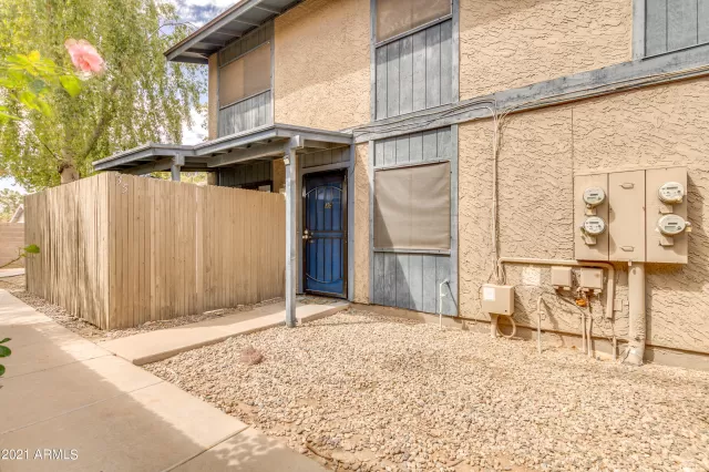 MLS: 6216242 Condo For Sale