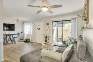 Photo #6: 6216242 Listing 