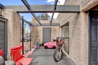 Photo #2: 6216397 Listing