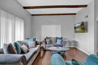 Photo #6: 6216397 Listing