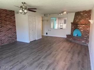 Photo #4: 6216403 Listing