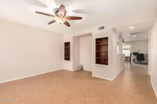 Photo #4: 6217401 Listing