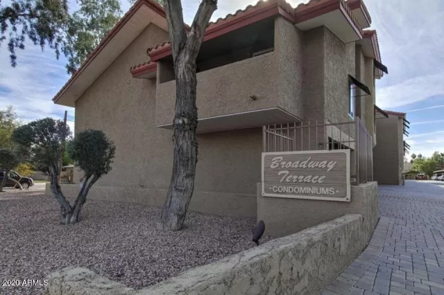 MLS: 6217450 Condo For Sale
