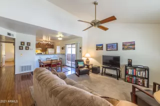 Photo #2: 6217638 Listing 