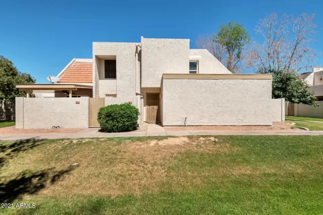 MLS: 6217842 Condo For Sale