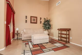 Photo #3: 6217848 Listing