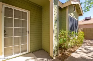 Photo #2: 6217904 Listing 