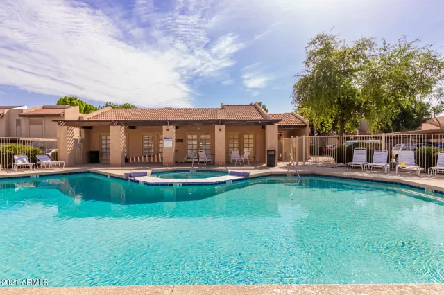 MLS: 6217945 Condo For Sale