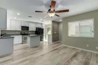 Photo #6: 6217945 Listing