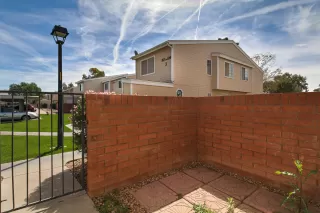 Photo #4: 6218055 Listing