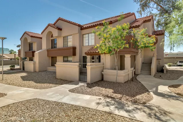 MLS: 6218067 Condo For Sale