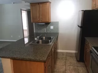 Photo #5: 6218076 Listing