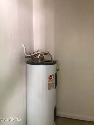 Photo #6: 6218076 Listing