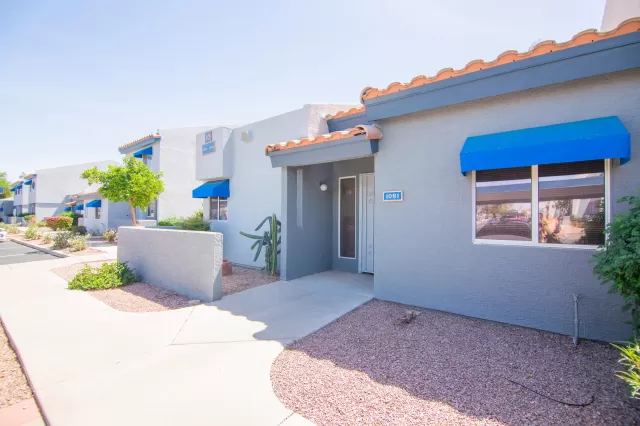 MLS: 6218173 Condo For Sale