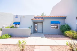 Photo #4: 6218173 Listing