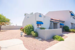 Photo #5: 6218173 Listing