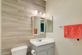 Photo #3: 6218280 Listing 