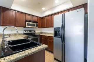 Photo #4: 6218393 Listing