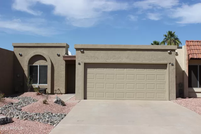 MLS: 6218506 Condo For Sale
