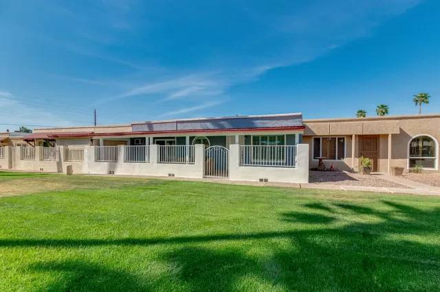 MLS: 6218648 Condo For Sale