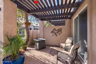 Photo #4: 6218849 Listing