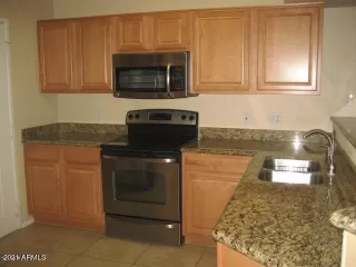 Photo #2: 6219031 Listing