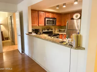 Photo #2: 6219036 Listing