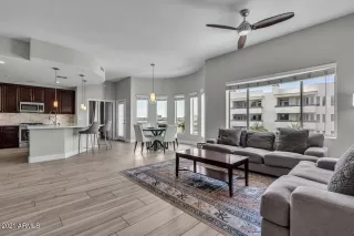 Photo #5: 6219192 Listing 