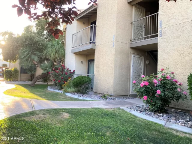 MLS: 6219342 Condo For Sale