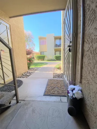 Photo #2: 6219342 Listing