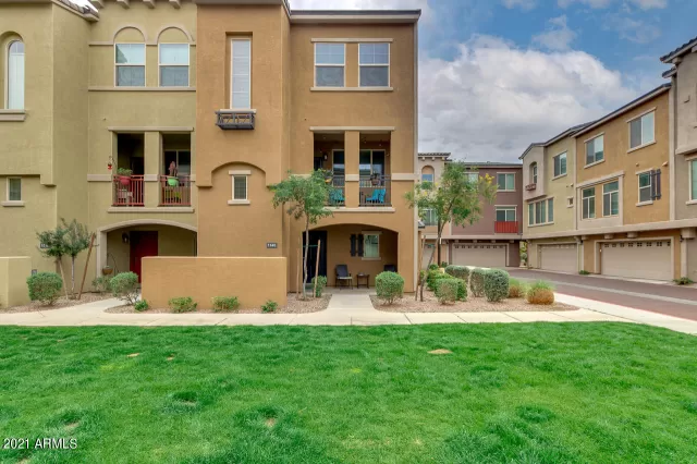 MLS: 6219463 Condo For Sale