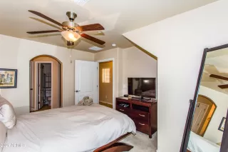 Photo #3: 6219648 Listing