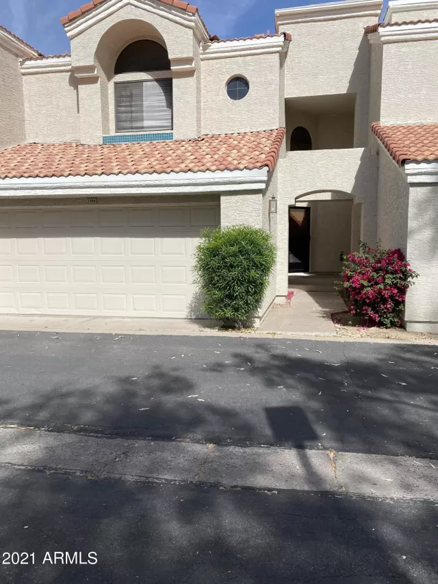 MLS: 6219755 Condo For Sale