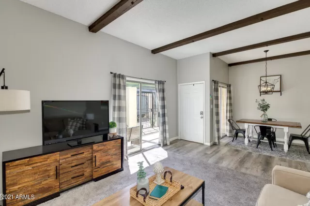 MLS: 6219853 Condo For Sale