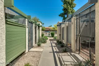 Photo #2: 6219853 Listing 