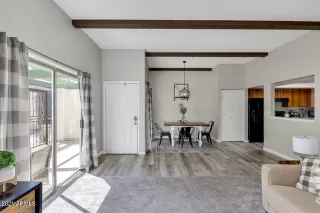 Photo #5: 6219853 Listing 