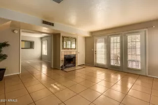 Photo #5: 6219870 Listing 