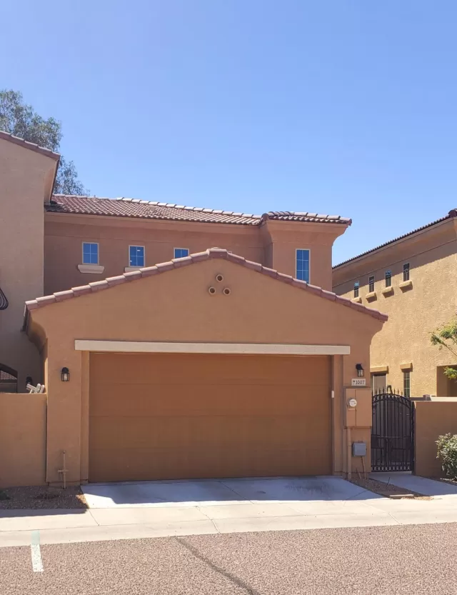 MLS: 6219877 Condo For Sale