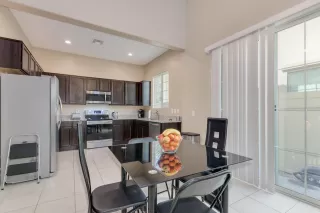 Photo #2: 6219877 Listing