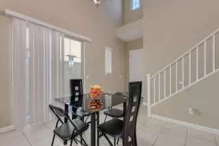 Photo #3: 6219877 Listing