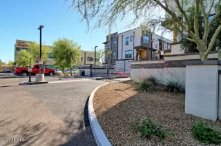 Photo #1: 6220028 Listing 