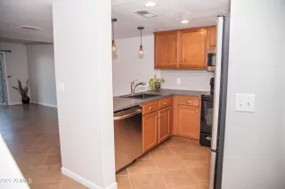 Photo #2: 6220072 Listing