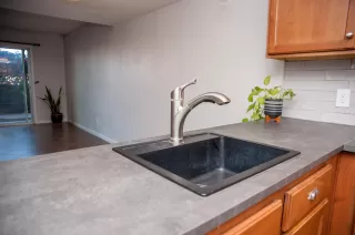 Photo #3: 6220072 Listing