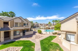 Photo #1: 6220111 Listing 