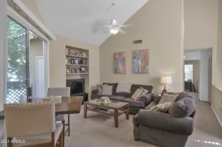 Photo #1: 6220172 Listing