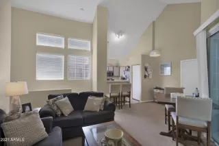 Photo #2: 6220172 Listing