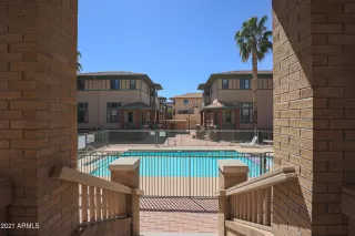 Photo #5: 6220289 Listing