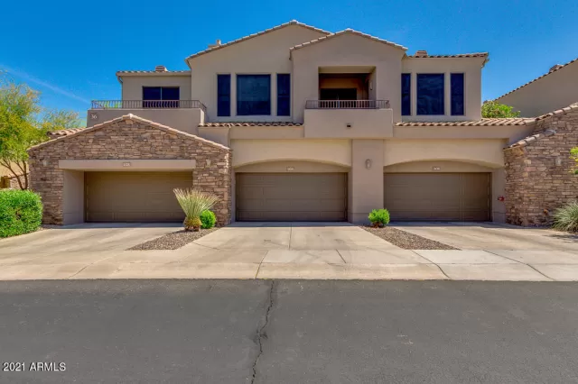 MLS: 6220412 Condo For Sale